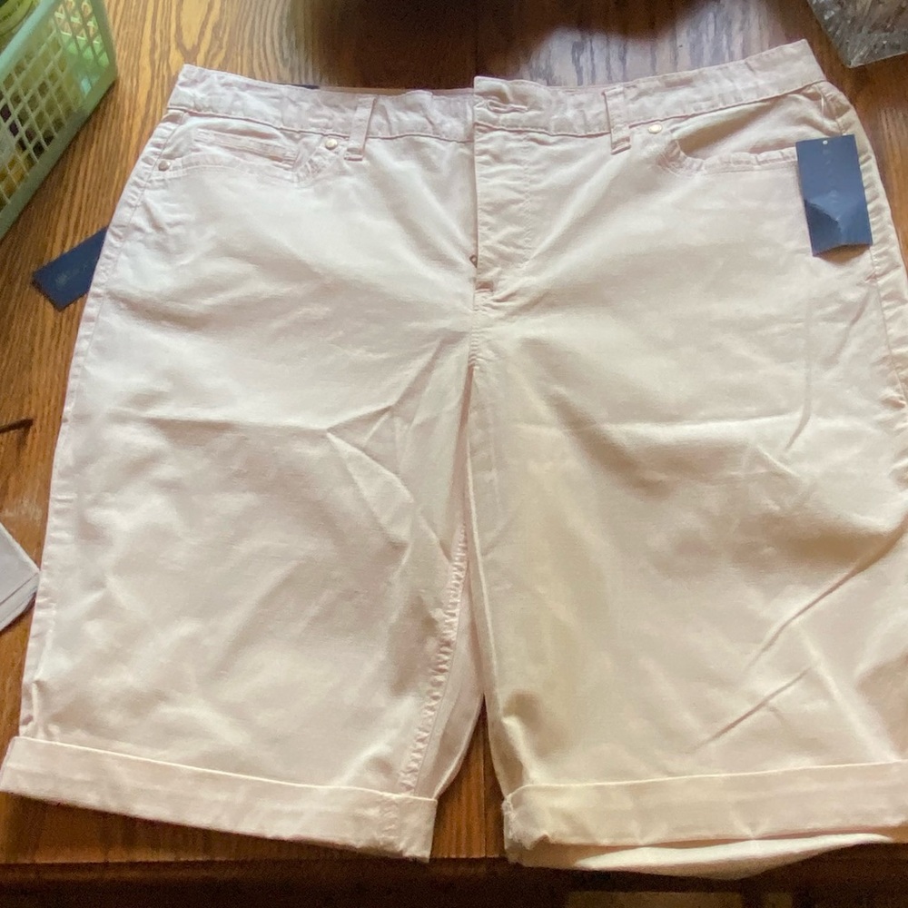 Women’s shorts